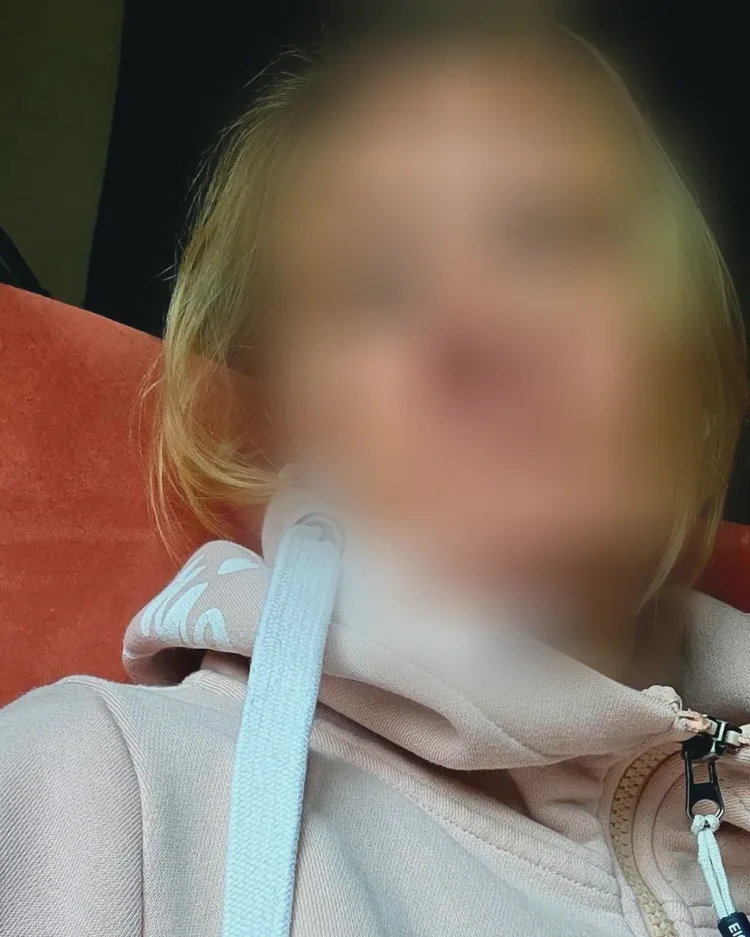 Malou, 39